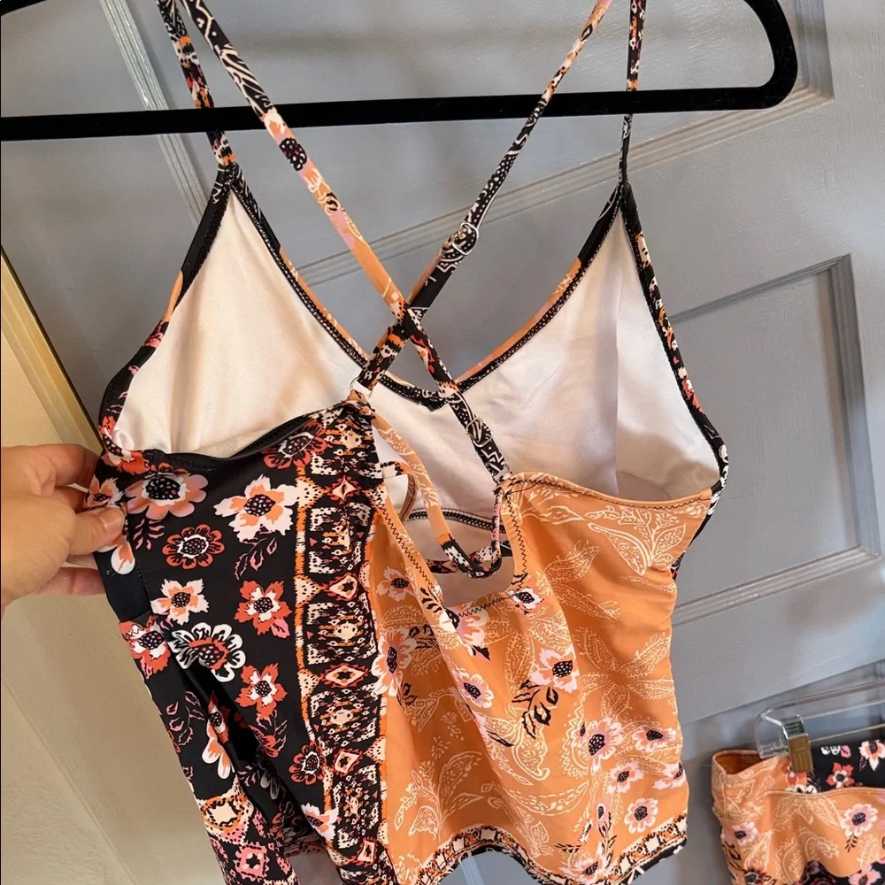 Floral Orange and Black Tank Top and Shorts Swim Set - Picture 2 of 4